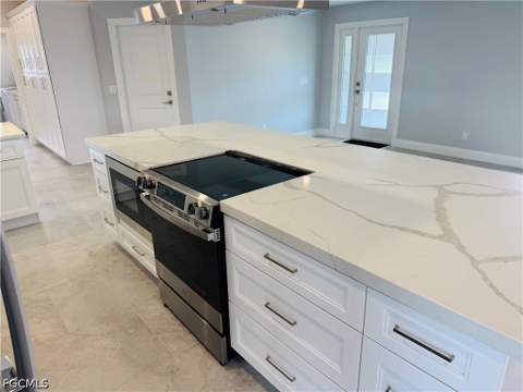 112 SW 38th Ter, Cape Coral FL - photo 11 of 45