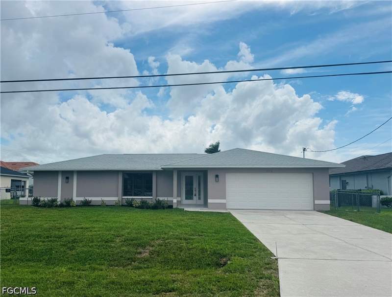 3 bedroom SingleFamilyResidence at 112 SW 38th Ter, Cape Coral, Cape Coral — photo 3