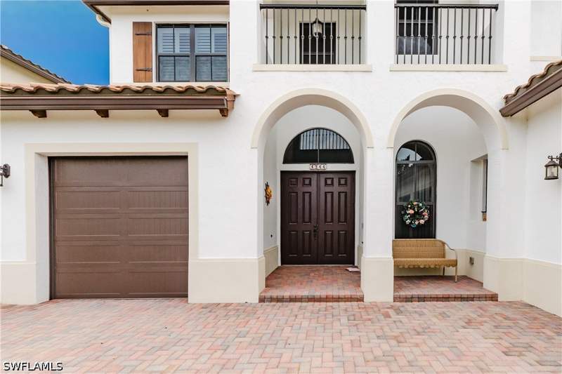 4 bedroom SingleFamilyResidence at 4944 Frattina St, Maple Ridge, Ave Maria — photo 2