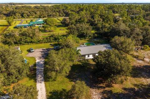 4410 Fort Adams Ave, Labelle FL - photo 9 of 28