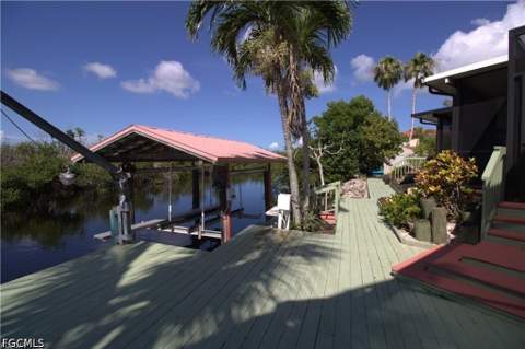 5043 Genesee Pkwy, Bokeelia FL - photo 13 of 50