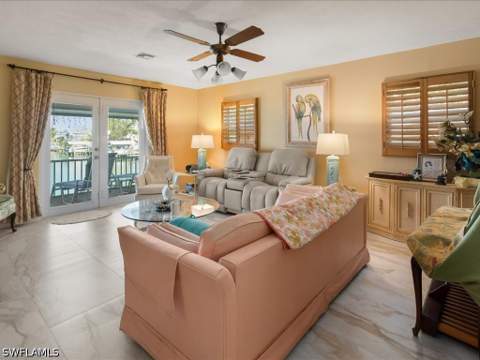 565 Coconut Ave, Goodland FL - photo 12 of 35