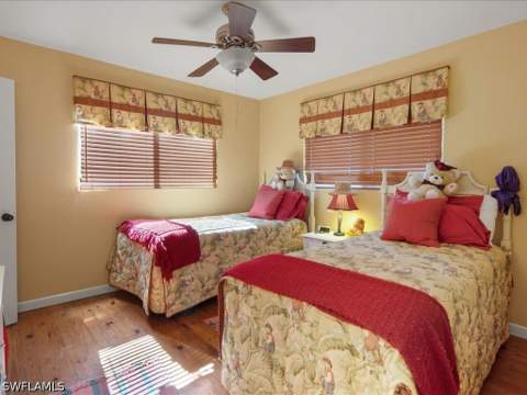 565 Coconut Ave, Goodland FL - photo 13 of 35