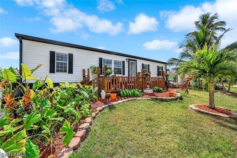 4 bedroom SingleFamilyResidence at 610 Sunset Dr, Goodland Isles, Goodland — photo 2