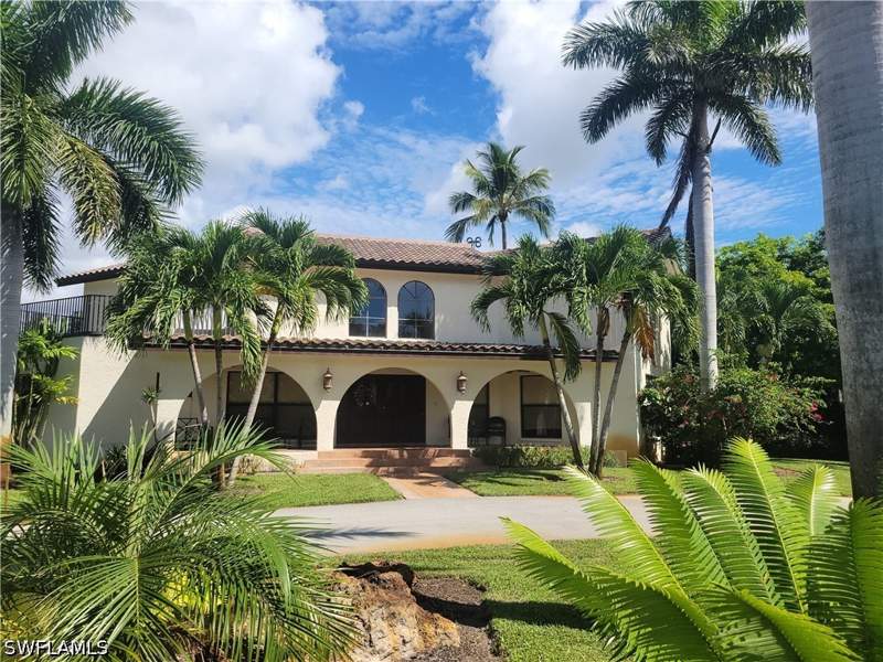 4 bedroom SingleFamilyResidence at 5259 Myrtle Ln, Myrtle Cove Acres, Naples — photo 2
