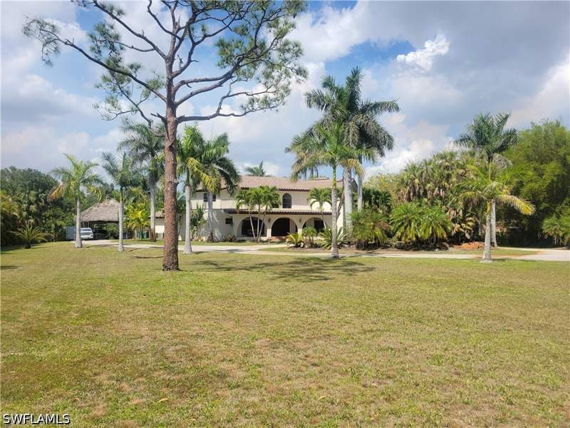 4 bedroom SingleFamilyResidence at 5259 Myrtle Ln, Myrtle Cove Acres, Naples — photo 3