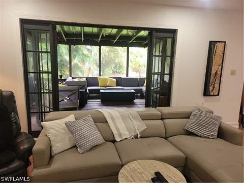 5259 Myrtle Ln, Naples FL - photo 9 of 22