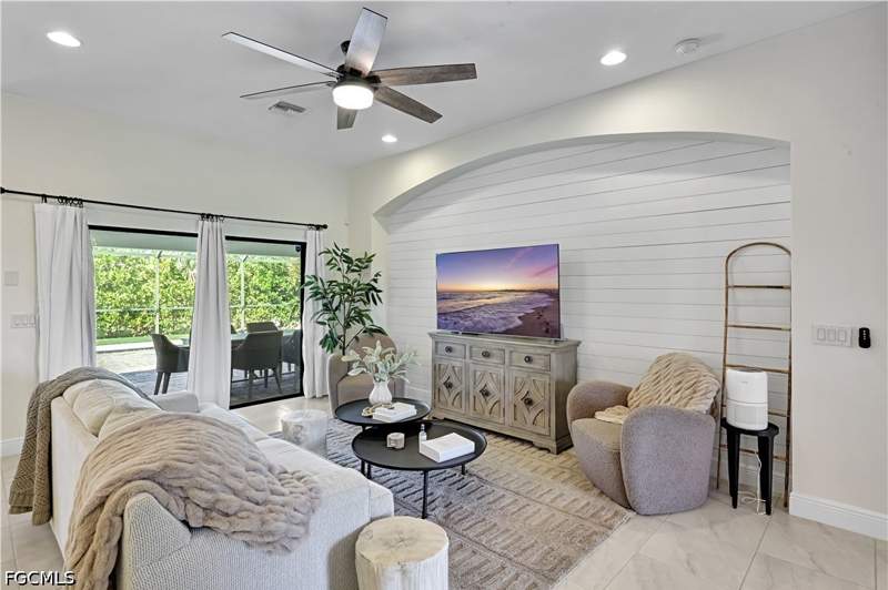 4 bedroom SingleFamilyResidence at 4934 Agualinda Blvd, Cape Coral, Cape Coral — photo 4