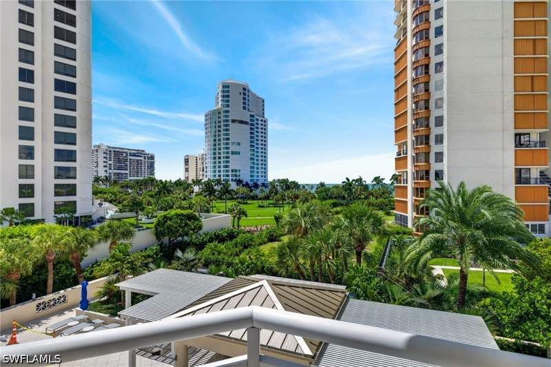 3 bedroom Condominium at 4255 Gulf Shore Blvd N 204, Bay Shore Place, Naples — photo 2