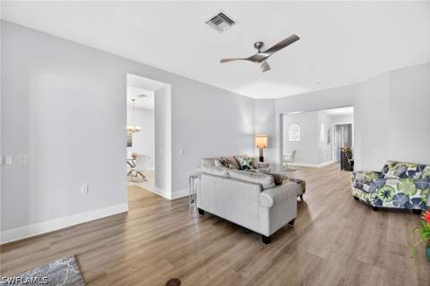 9219 Corfu Ct 202, Naples FL - photo 11 of 33