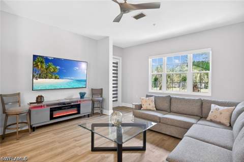 9219 Corfu Ct 202, Naples FL - photo 9 of 33