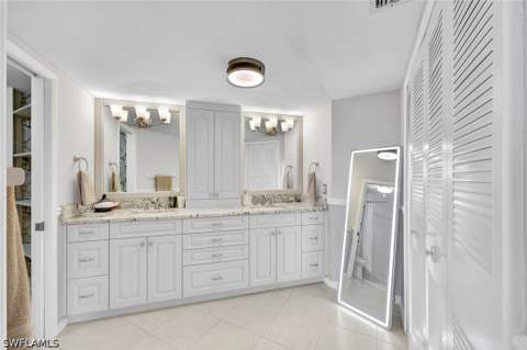 955 Palm View Dr 307, Naples FL - photo 17 of 20