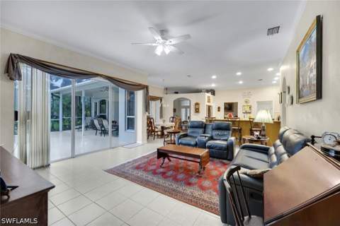661 27th St NW, Naples FL - photo 8 of 41
