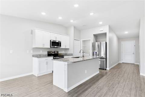 2422 NW 19th Ave, Cape Coral FL - photo 12 of 33