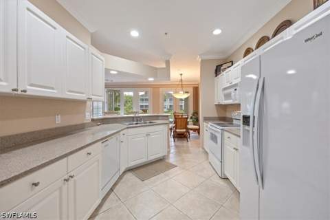 5060 Yacht Harbor Cir 102, Naples FL - photo 10 of 25