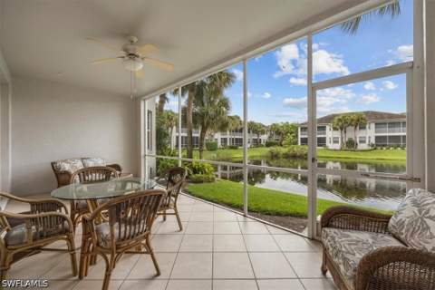 5060 Yacht Harbor Cir 102, Naples FL - photo 14 of 25