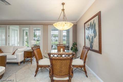 5060 Yacht Harbor Cir 102, Naples FL - photo 7 of 25