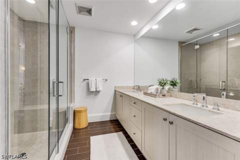 1030 3rd Ave S 215, Naples FL - photo 14 of 39