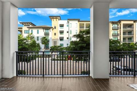 1030 3rd Ave S 215, Naples FL - photo 19 of 39