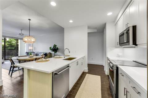 1030 3rd Ave S 215, Naples FL - photo 7 of 39