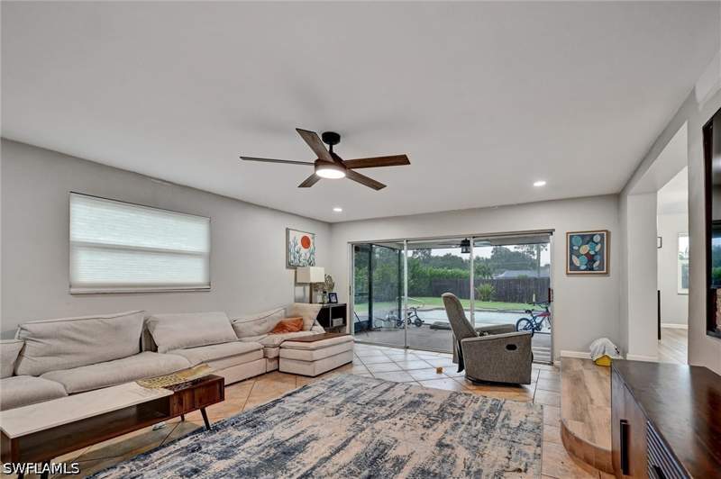 3 bedroom SingleFamilyResidence at 3490 Santiago Way, Poinciana Village, Naples — photo 3