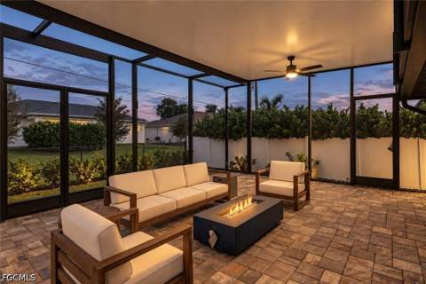 1819 SW 40th Ter, Cape Coral FL - photo 6 of 35