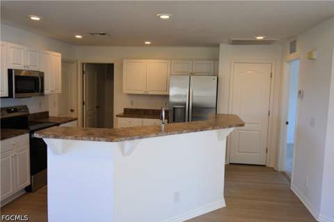 1632 SW 19th St, Cape Coral FL - photo 7 of 29