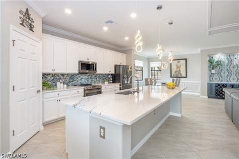 12036 Hawthorn Lake Dr 202, Fort Myers FL - photo 11 of 27