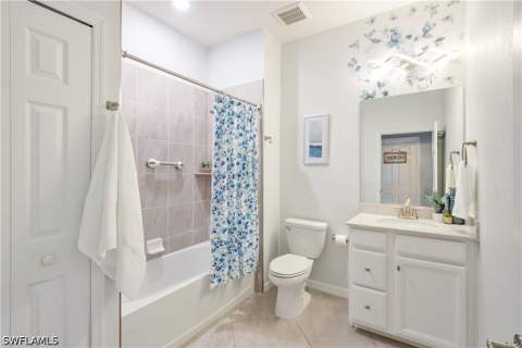 12036 Hawthorn Lake Dr 202, Fort Myers FL - photo 17 of 27