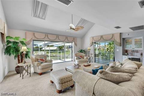 810 Arcadia Ct, Marco Island FL - photo 10 of 46