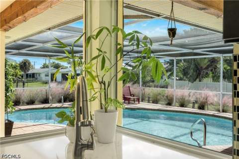 6025 Macbeth Ln, Fort Myers FL - photo 7 of 46