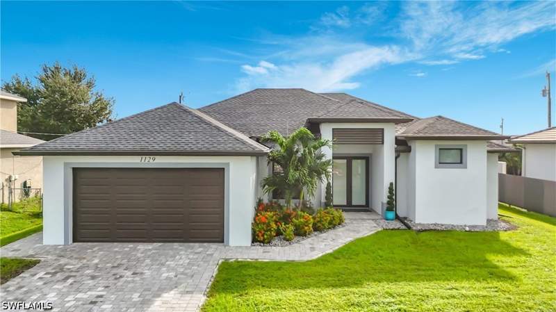 3 bedroom SingleFamilyResidence at 1129 NE 4th Pl, Cape Coral, Cape Coral — photo 3