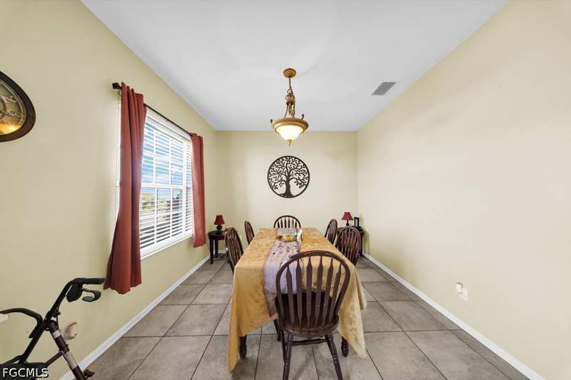 3 bedroom SingleFamilyResidence at 14090 Roof St, Fort Myers, Fort Myers — photo 4