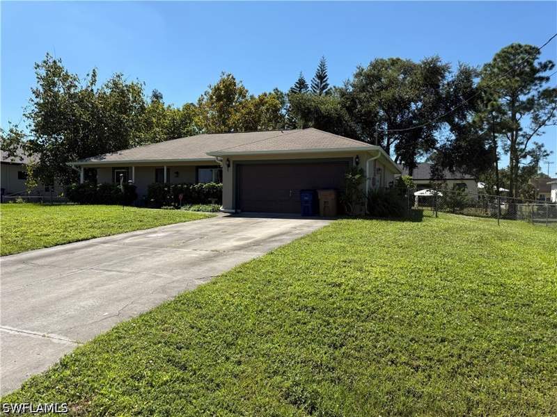 3 bedroom SingleFamilyResidence at 4809 29th St SW, Lehigh Acres, Lehigh Acres — photo 3