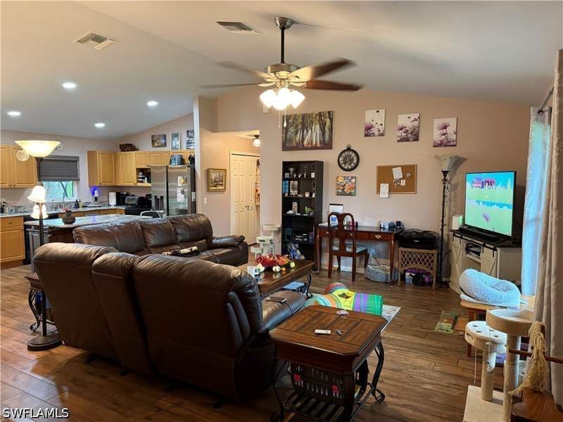 3 bedroom SingleFamilyResidence at 4809 29th St SW, Lehigh Acres, Lehigh Acres — photo 4