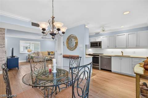 788 Park Shore Dr D36, Naples FL - photo 7 of 30