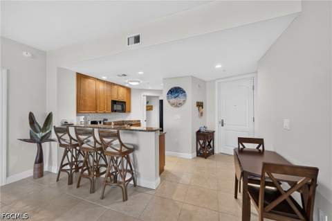 5781 Cape Harbour Dr 505, Cape Coral FL - photo 10 of 42