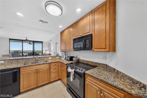 5781 Cape Harbour Dr 505, Cape Coral FL - photo 15 of 42