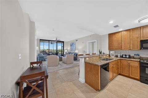 5781 Cape Harbour Dr 505, Cape Coral FL - photo 19 of 42