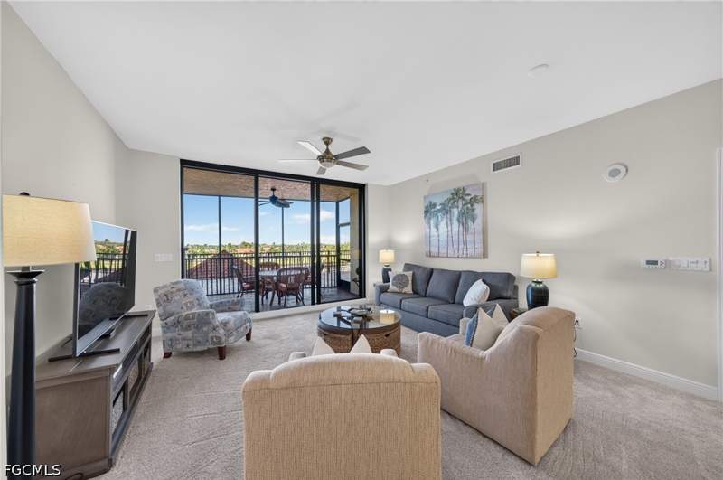 2 bedroom Condominium at 5781 Cape Harbour Dr 505, Cape Harbour, Cape Coral — photo 3