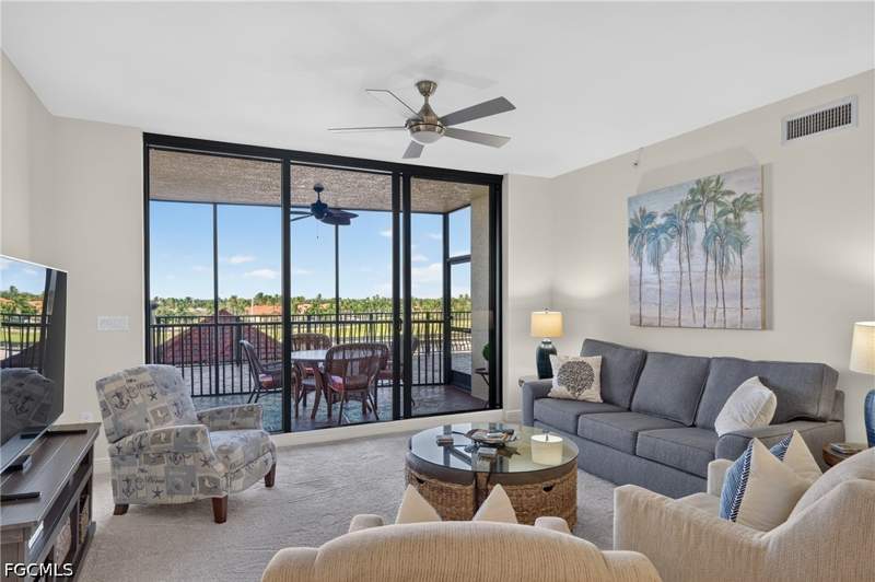 2 bedroom Condominium at 5781 Cape Harbour Dr 505, Cape Harbour, Cape Coral — photo 4