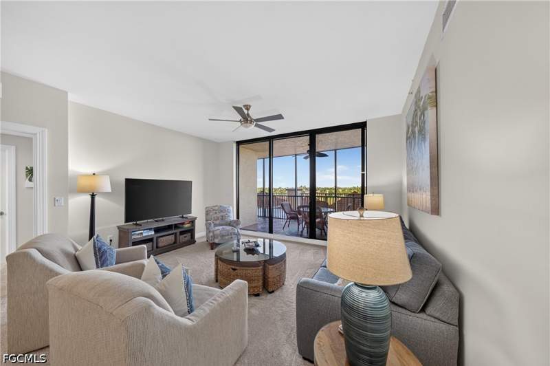 2 bedroom Condominium at 5781 Cape Harbour Dr 505, Cape Harbour, Cape Coral — photo 5