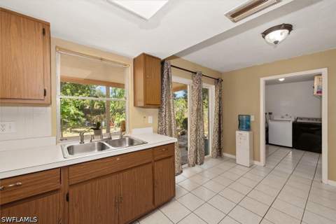 12337 Fourth St, Fort Myers FL - photo 10 of 25