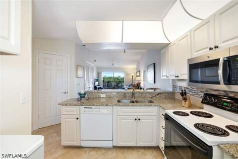 1325 Mainsail Dr 1211, Naples FL - photo 9 of 20