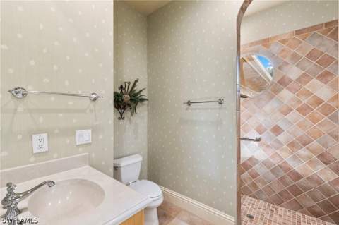 7405 Treeline Dr, Naples FL - photo 7 of 49