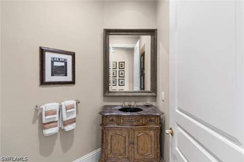 7405 Treeline Dr, Naples FL - photo 9 of 49