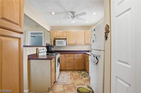 4289 Island Cir 1, Fort Myers FL - photo 16 of 38