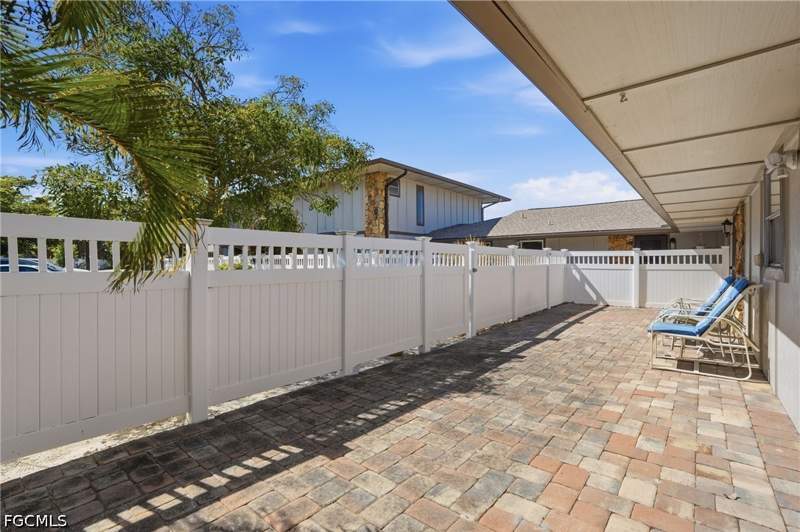 2 bedroom Townhouse at 4289 Island Cir 1, Caloosa Bayview, Fort Myers — photo 5