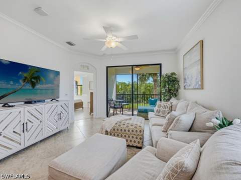 9590 Trevi Ct 5338, Naples FL - photo 13 of 44