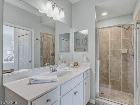 9590 Trevi Ct 5338, Naples FL - photo 18 of 44